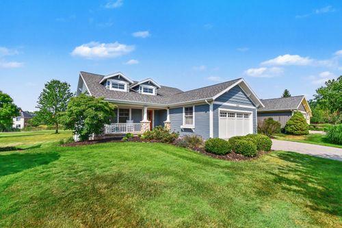5526 Alhambra Drive Se, Cascade Charter Township, MI, 49546 | Card Image