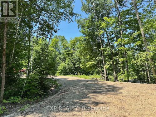 Lot 16 Lakewoods Drive, Madawaska Valley, ON, K0J1B0 | Card Image