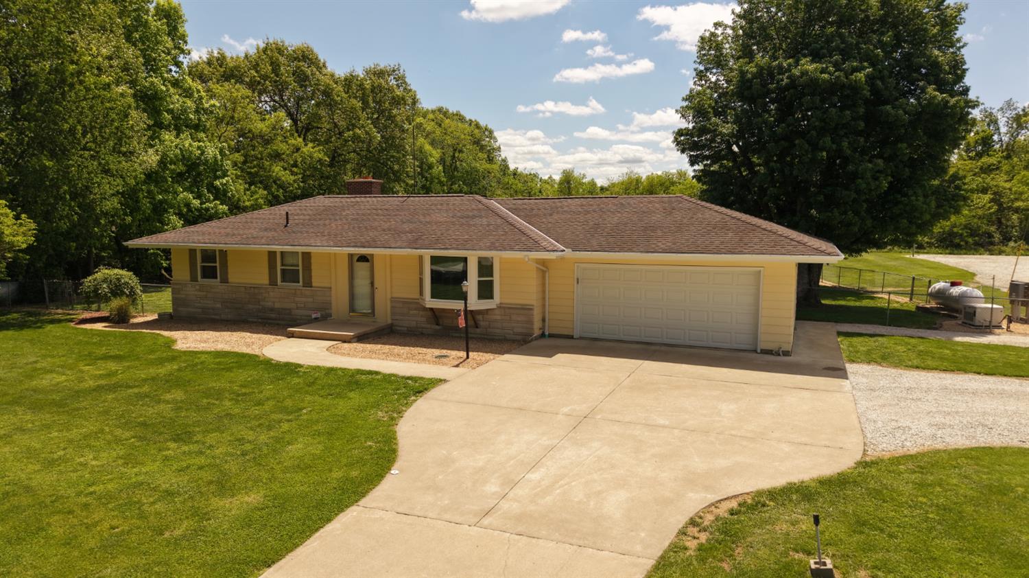 Residential in Moores Hill