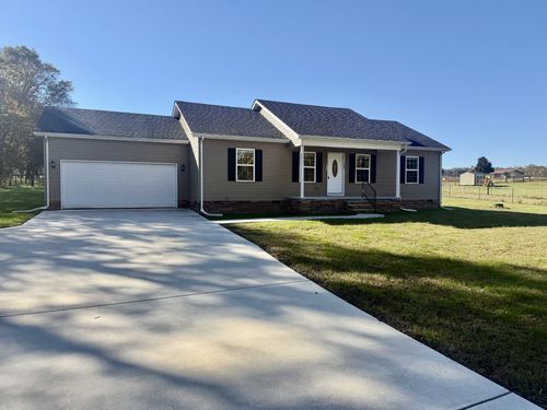 1001 Hurricane Rd, Tullahoma, TN, 37388-6413 | Card Image