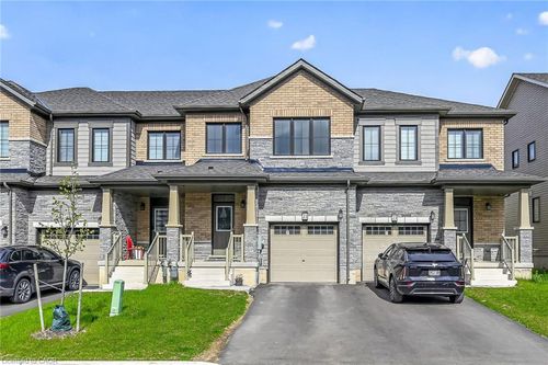 21 Lonsdale Rd, Caledonia, ON, N3W0J6 | Card Image