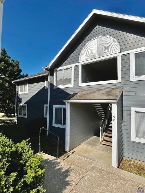 apt-3-501 Colorado St, Lawrence, KS, 66044-6723 | Card Image