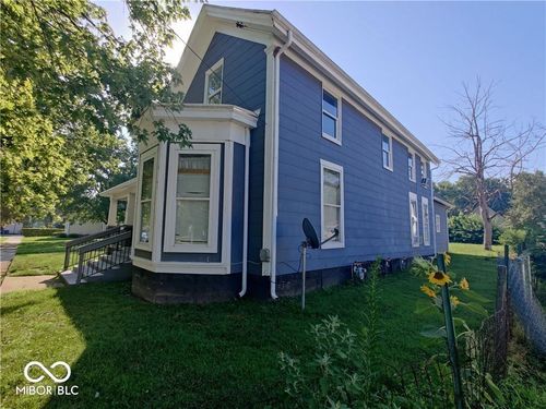 617 W Franklin St, Shelbyville, IN, 46176-1062 | Card Image