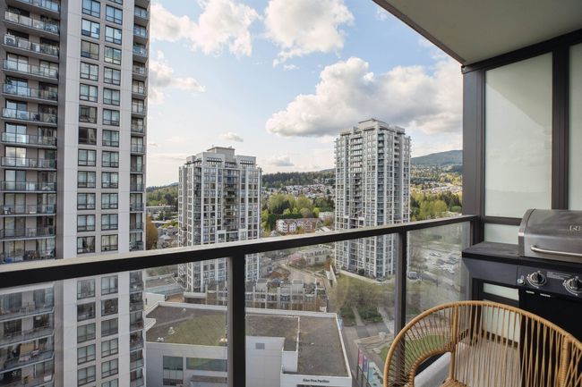 1708 - 3007 Glen Dr, Condo with 1 bedrooms, 1 bathrooms and 1 parking in Coquitlam BC | Image 30