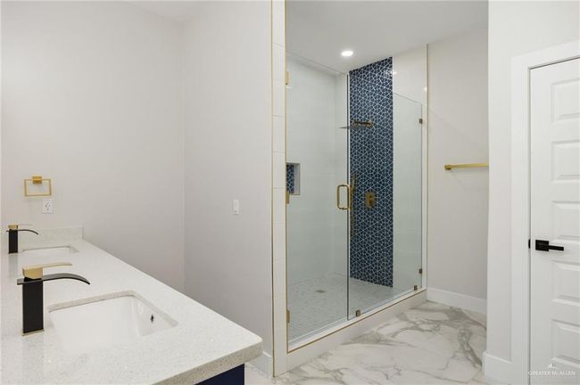 2313 Champion Ave, House other with 3 bedrooms, 2 bathrooms and null parking in Donna TX | Image 9