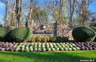 249 - 249 Brettonwoods Drive, Condo with 3 bedrooms, 2 bathrooms and null parking in Coram NY | Image 1