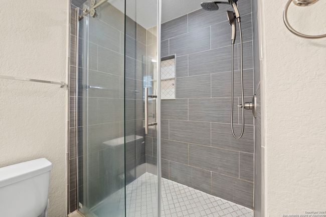 220 Hinge Gate, House other with 3 bedrooms, 2 bathrooms and null parking in Cibolo TX | Image 32