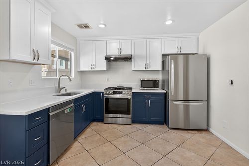 5649 Dawn Falls St, Las Vegas, NV, 89148-7649 | Card Image