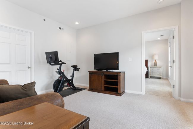 10601 Norton Commons Walk, Condo with 2 bedrooms, 2 bathrooms and null parking in Prospect KY | Image 18