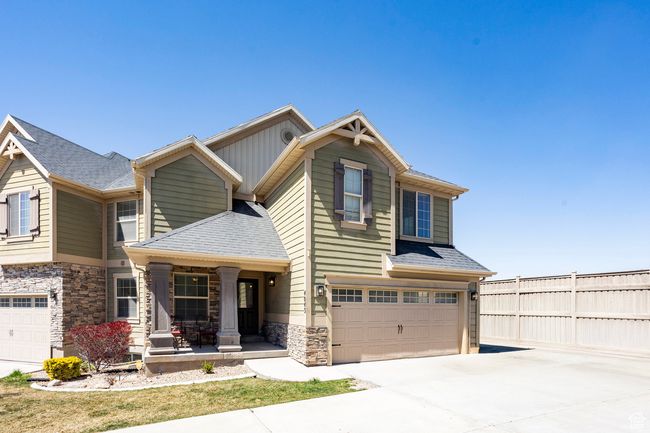 4043 E Oakland Hills Dr, Townhouse with 4 bedrooms, 4 bathrooms and 2 parking in Eagle Mountain UT | Image 31