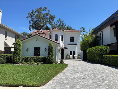 2915 W Bay Court Avenue, TAMPA, FL, 33611 | Card Image