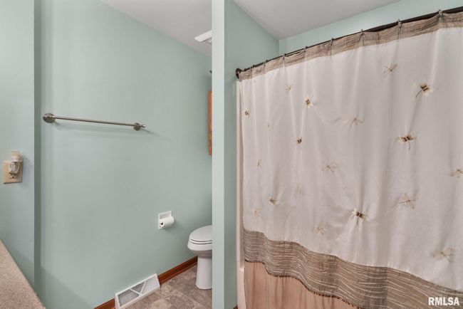 6 Crestview Dr, House other with 4 bedrooms, 3 bathrooms and null parking in Coal Valley IL | Image 18