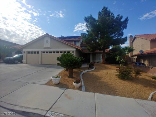 8636 Blissville Ave, Las Vegas, NV, 89145-4872 | Card Image
