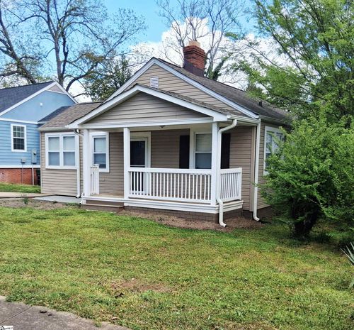 5 Skyland Dr, Greenville, SC, 29607-1943 | Card Image