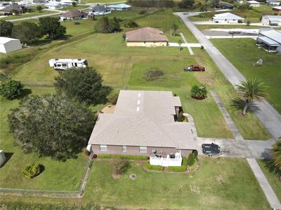 581 Sw 86 Th Terrace, House other with 3 bedrooms, 2 bathrooms and null parking in Okeechobee FL | Image 2