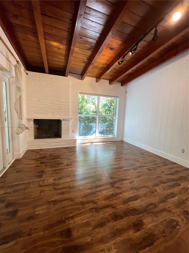 3700 Loquat Ave, House other with 4 bedrooms, 2 bathrooms and null parking in Coconut Grove FL | Image 17