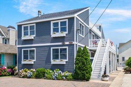 front-220 85th Street, Stone Harbor, NJ, 08247 | Card Image