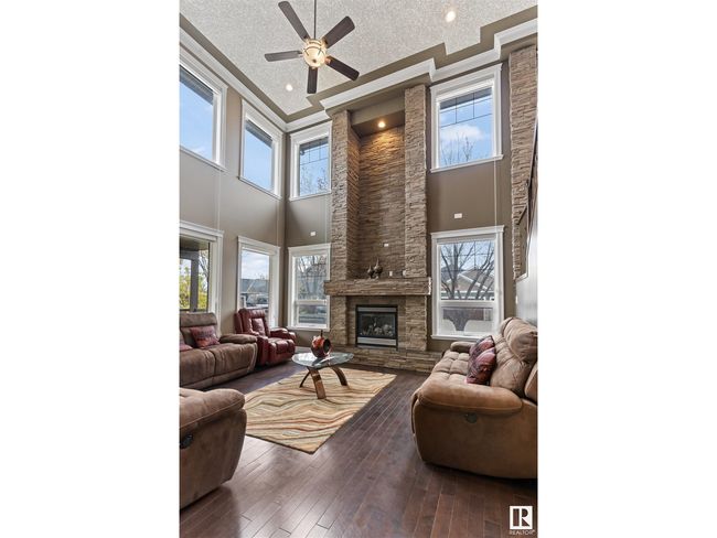 1254 Adamson Dr Sw, House other with 5 bedrooms, 4 bathrooms and null parking in Edmonton AB | Image 17