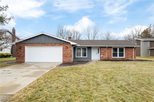 15312 Forest Park Dr, Strongsville, OH, 44136-3605 | Card Image