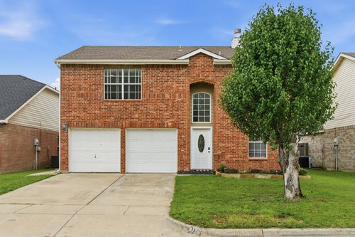 8173 Heritage Place Dr, Fort Worth, TX, 76137-1286 | Card Image