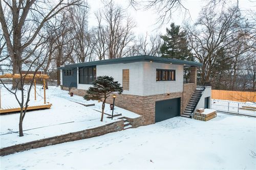 203 Grandview Dr N, Pittsburgh, PA, 15215-1515 | Card Image