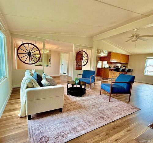 215 7th Ave, Deer Trail, CO, 80105-8042 | Card Image
