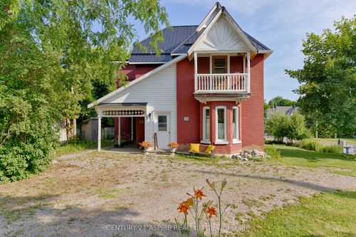 25 Main St, Cobden, ON, K0J1K0 | Card Image