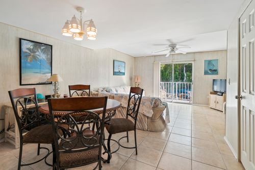 23-300 Ocean Drive, Key Largo, FL, 33037 | Card Image
