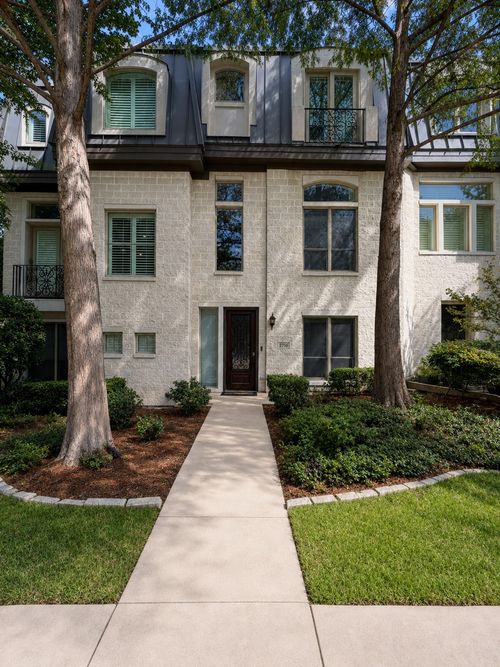 2716 Hibernia Street, Dallas, TX, 75204 | Card Image