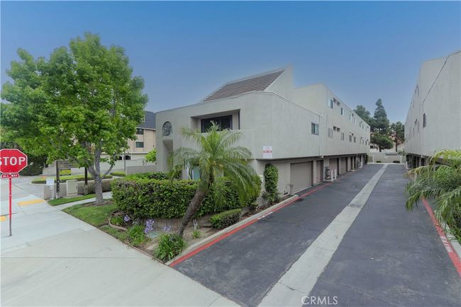 12484 Montecito garage access | Image 28
