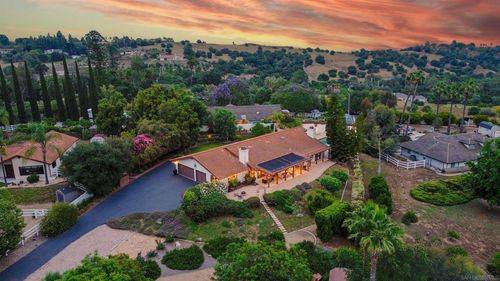 1036 Capra Way, Fallbrook, CA, 92028 | Card Image
