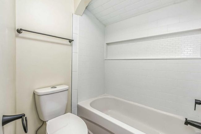 2005 40 St Se, Home with 4 bedrooms, 1 bathrooms and 2 parking in Calgary AB | Image 20