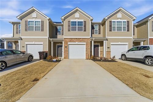 5528 Avery Dr, Trinity, NC, 27370-8298 | Card Image