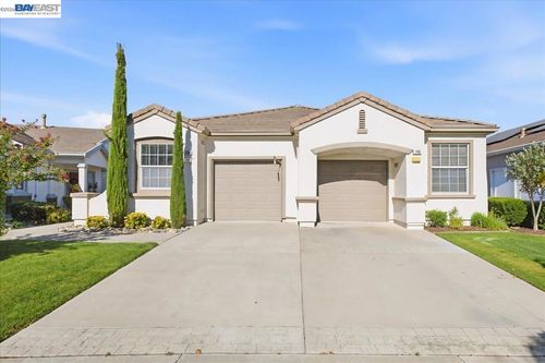 288 Black Amber Way, Brentwood, CA, 94513 | Card Image