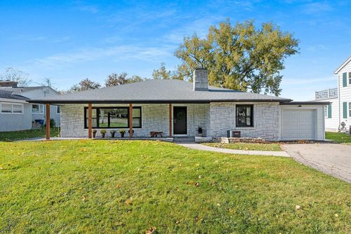 2584 Riverside Drive, ALLOUEZ, WI, 54301 | Card Image