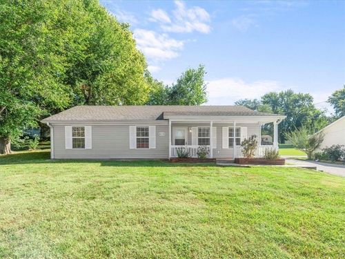 405 S 6th St, Savannah, MO, 64485-1650 | Card Image