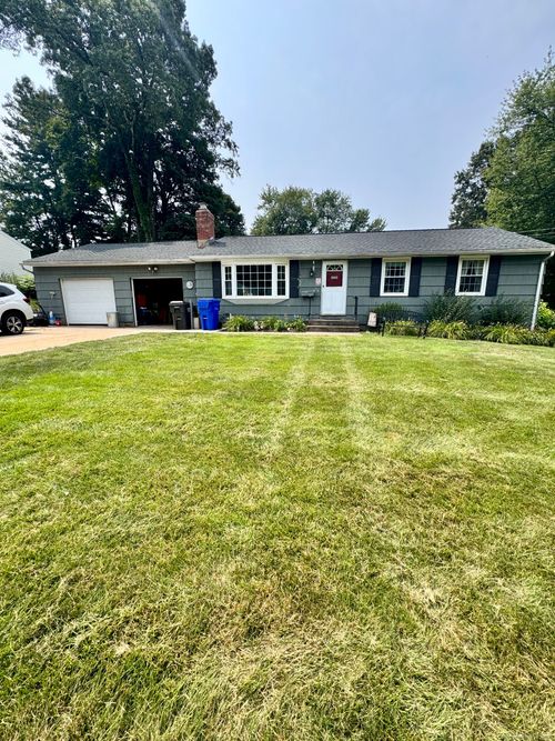 72 Northview Dr, South Windsor, CT, 06074-3517 | Card Image