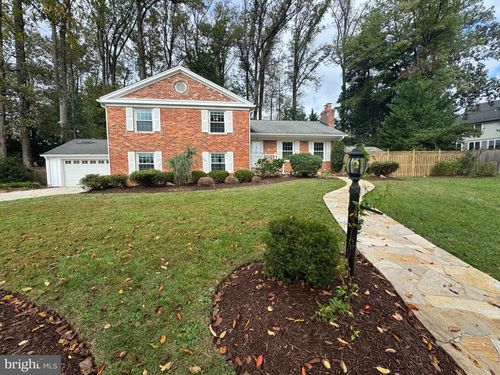 7223 Marbury Ct, BETHESDA, MD, 20817-6129 | Card Image