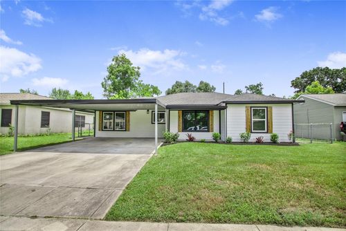 1015 Roper Street, Houston, TX, 77034 | Card Image