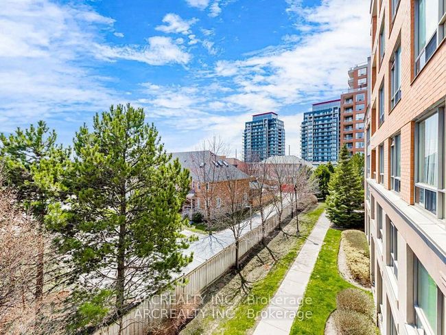 311 - 19 Northern Heights Dr, Condo with 2 bedrooms, 1 bathrooms and 1 parking in Richmond Hill ON | Image 27