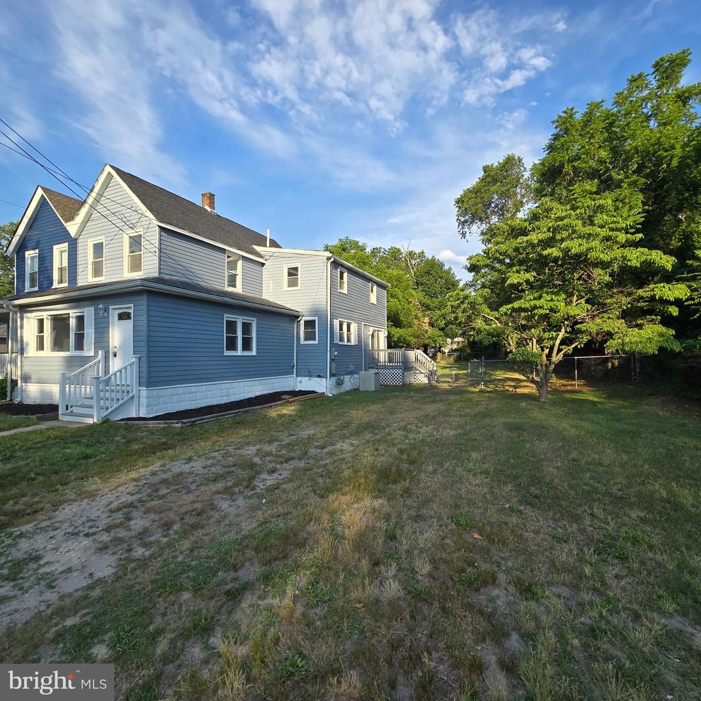 Residential in LINDENWOLD 3
