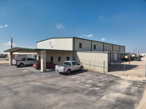 2209 E County Road 123, Midland, TX, 79706 | Card Image