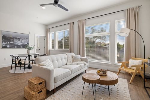 unit-1209-1811 Webberville Rd, Austin, TX, 78721-1554 | Card Image