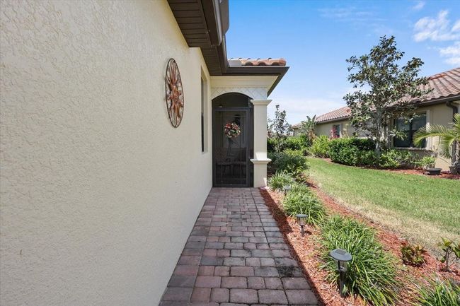 20171 Tesoro Dr, House other with 2 bedrooms, 2 bathrooms and null parking in VENICE FL | Image 5