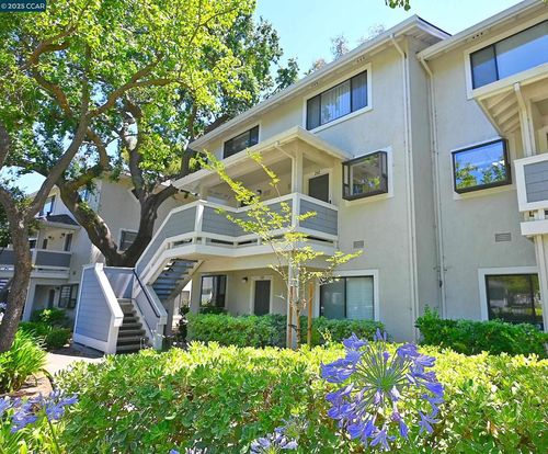 apt-202-2574 Oak Rd, Walnut Creek, CA, 94597-7819 | Card Image