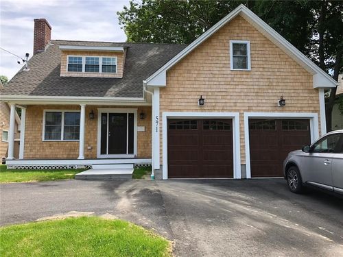 571 Fruit Hill Ave, North Providence, RI, 02911-2134 | Card Image