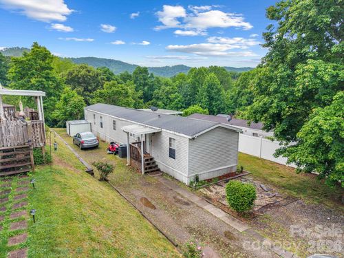 15 Spring Street, Candler, NC, 28715 | Card Image