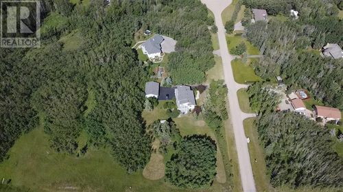 31 Biggar Heights Bay, Calgary, AB, T3R1H4 | Card Image