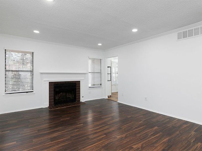 2015 Huntingdon Chase, Condo with 2 bedrooms, 2 bathrooms and null parking in Sandy Springs GA | Image 7