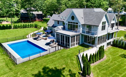 2349 Geneva Oak Trl, Lake Geneva, WI, 53147-3825 | Card Image